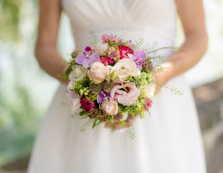 Unsere Blumen-Profi kreieren Ihren Brautstrauss nach Wunsch. 