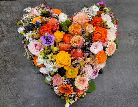 Blumenschmuck Trauerbinderei